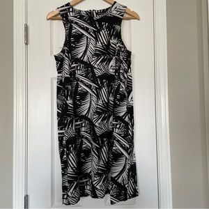 Reitmans Sleeveless Tropical Print Black & White Dress Medium